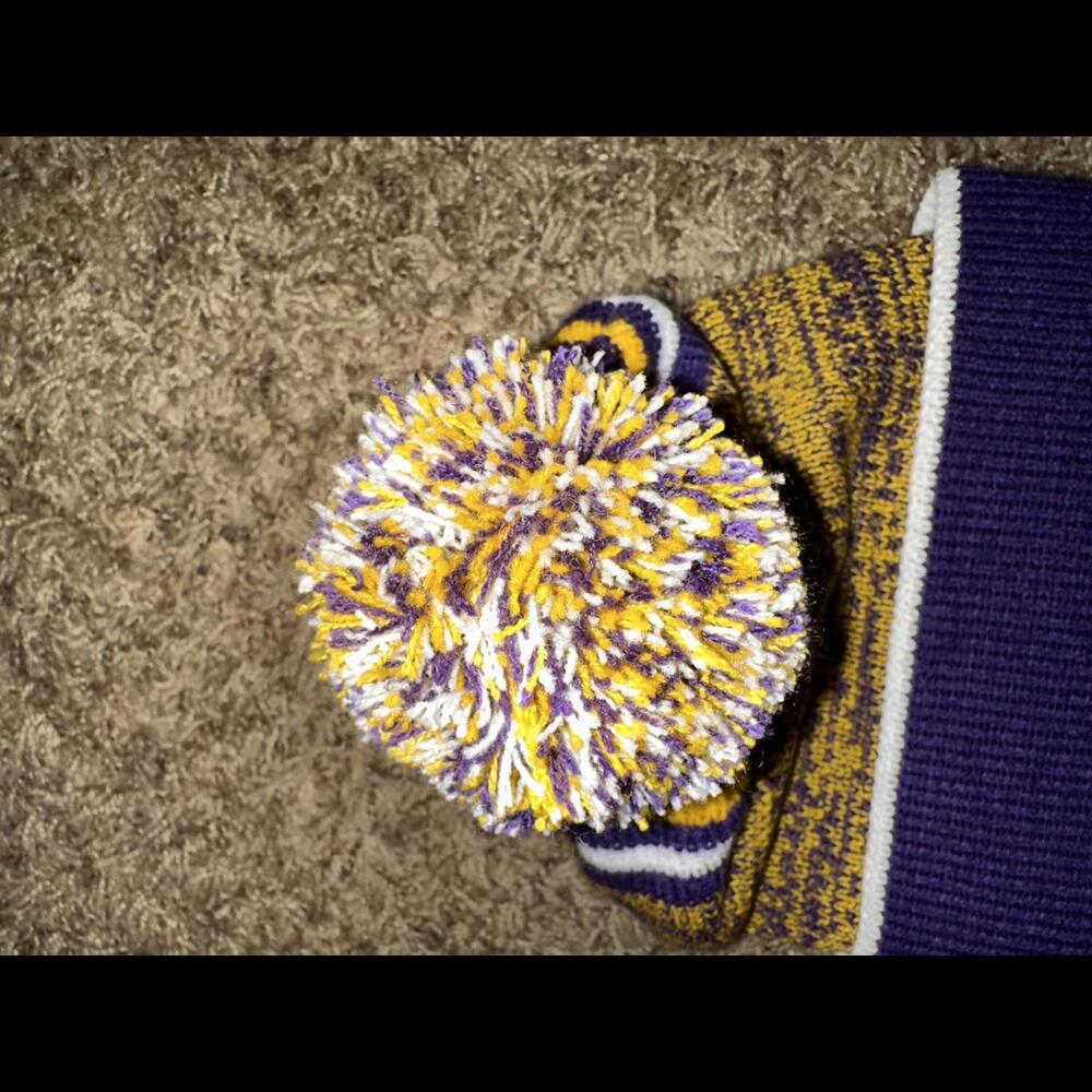 Nike LSU Tigers Purple Sideline Logo Cuffed Knit Hat with Pom Sample - Picture 4 of 11
